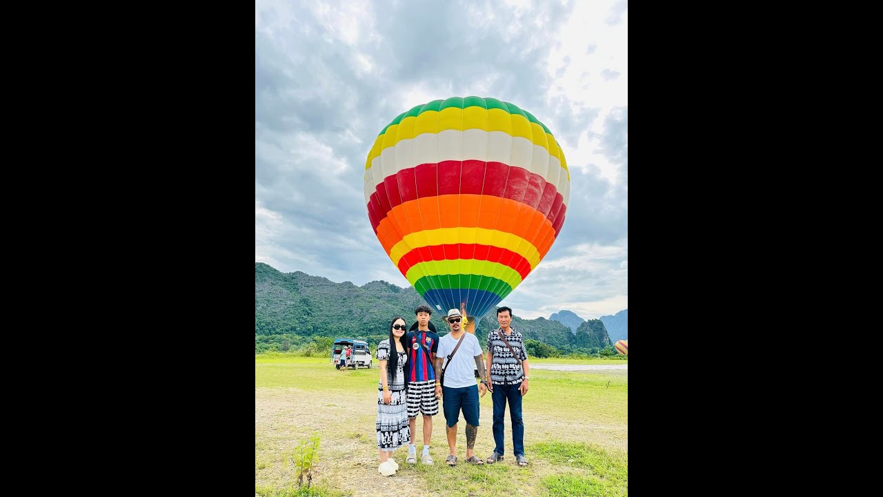 ที่พักโรงแรมต่อด้วย ดูบอลลูนยักษ์ เมืองวังเวียง, สปป ลาว ເມືອງວັງວຽງ ສປປ ລາວ