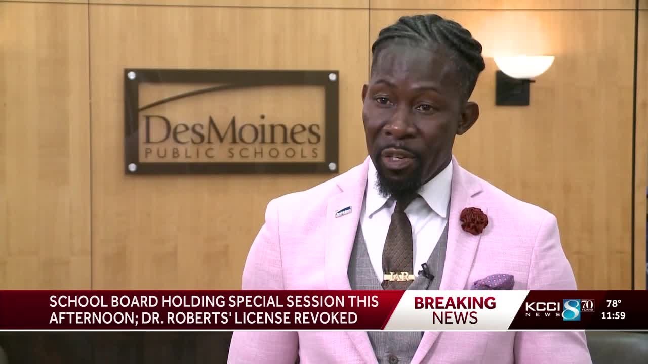 Des Moines school board expected to put superintendent on unpaid leave after state revokes admini...