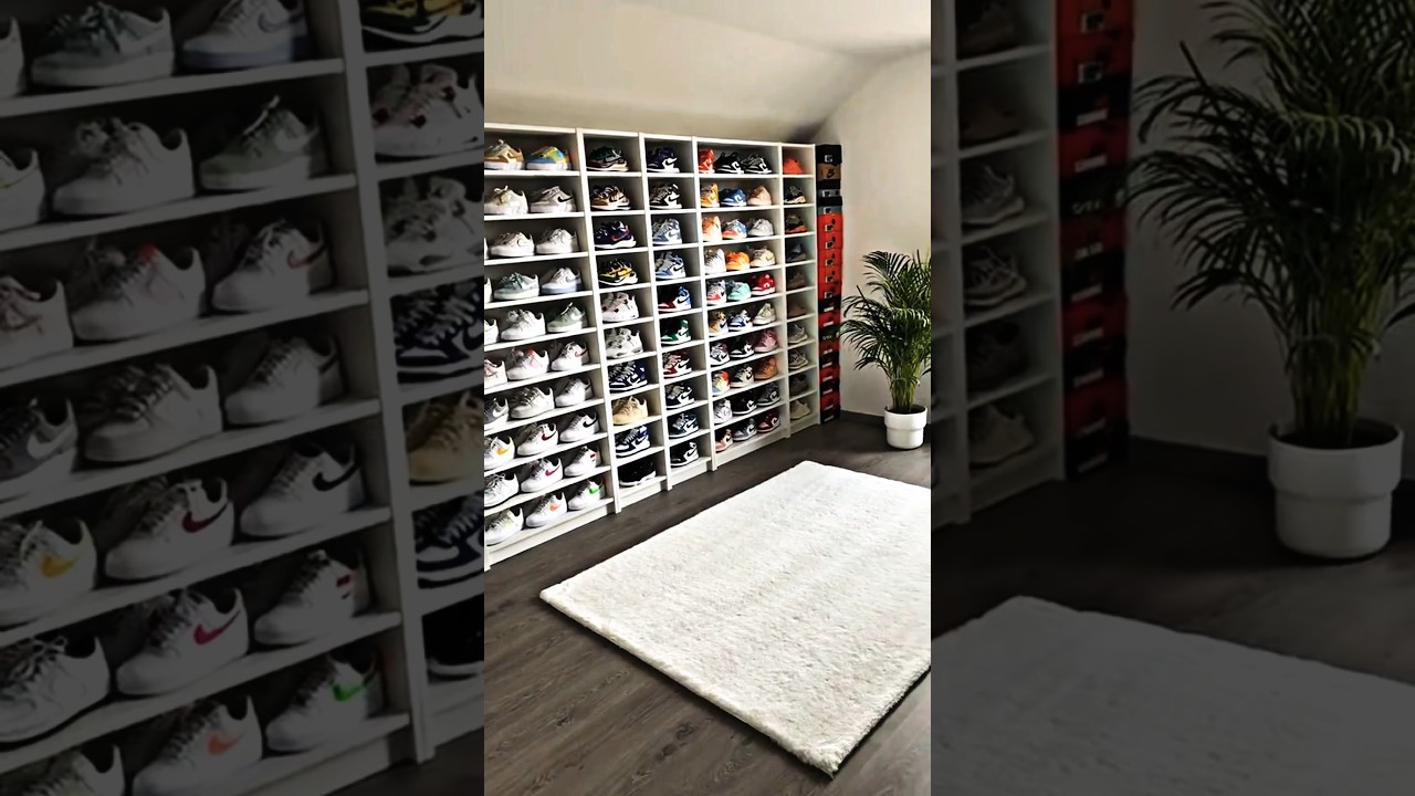 OG CLOSET BE LIKE : 