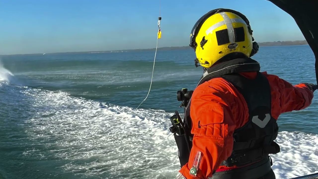 Welcome To Solent Boat Training | Solent Boat Training