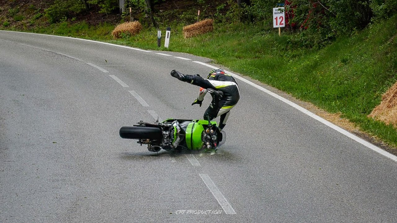💥 BEST OF MOTO 2024 - CRASHS MISTAKES & FLAT OUT - Tourist trophy | IRRC | Hill climb - Part 2