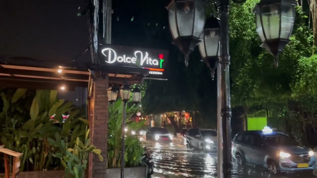 Flooding in Kuta, Bali