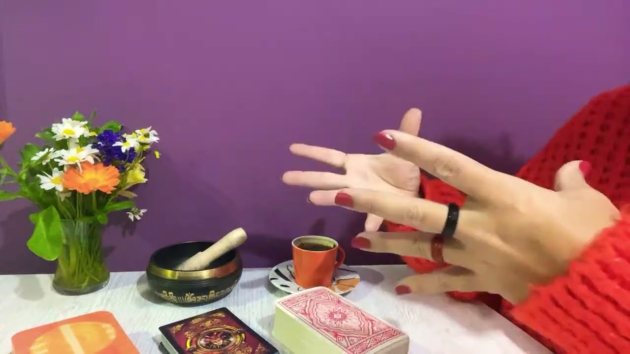 Pişman mı beni hala düşünüyor mu? Ne durumda? Tarot Açılımı @aysegulerginvlog 🔥🔥