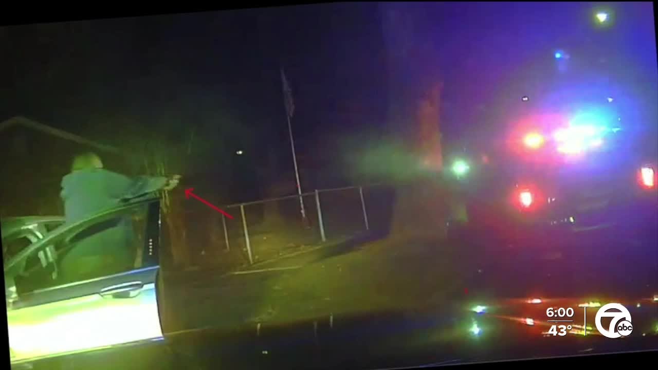 Deputies shoot, kill suspect following Pontiac pursuit