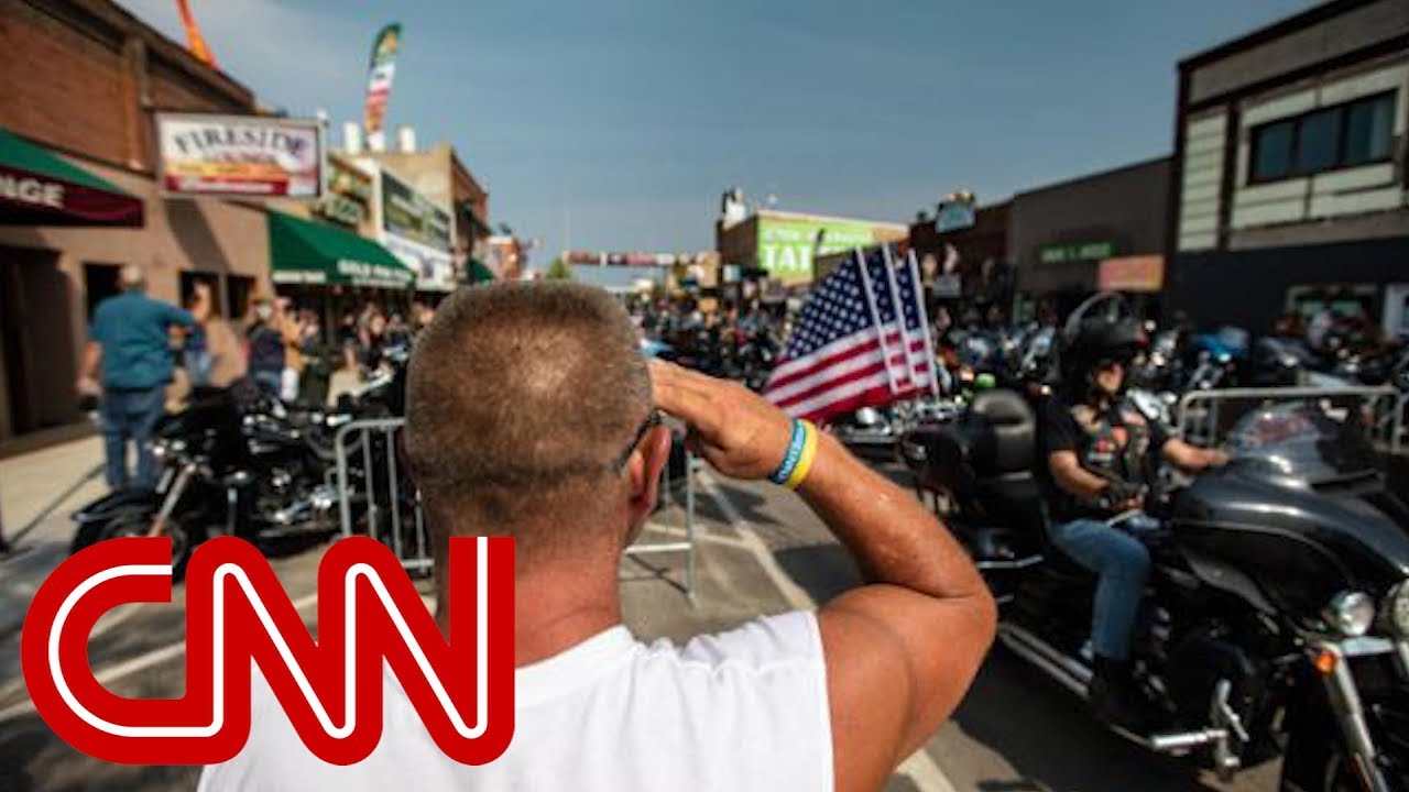 CNN anchor Bill Weir talks politics with Sturgis bikers