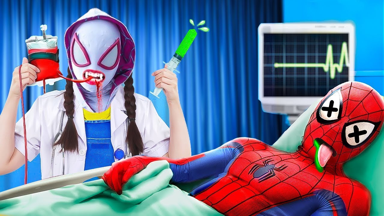 Chief Soyay Plays Red VS Blue Food Color Challenge with Spider-Man At The Hospital