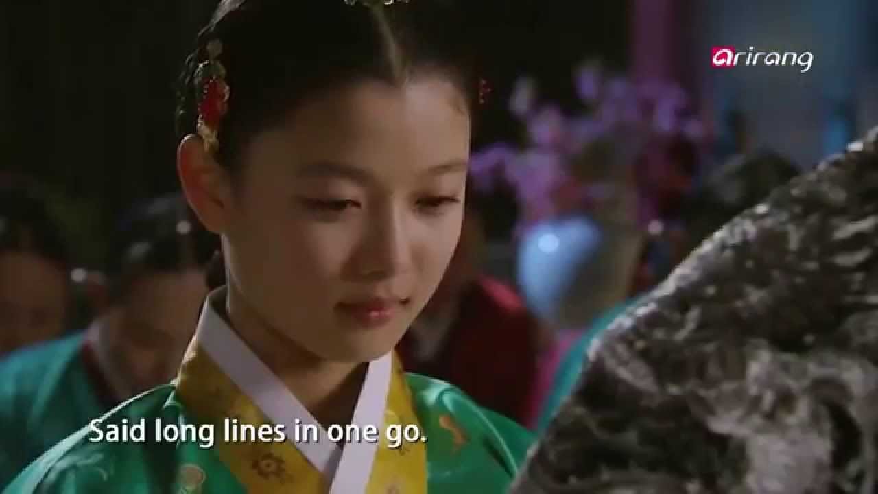Showbiz Korea－ACTOR KIM YOO－JUNG 

배우 김유정