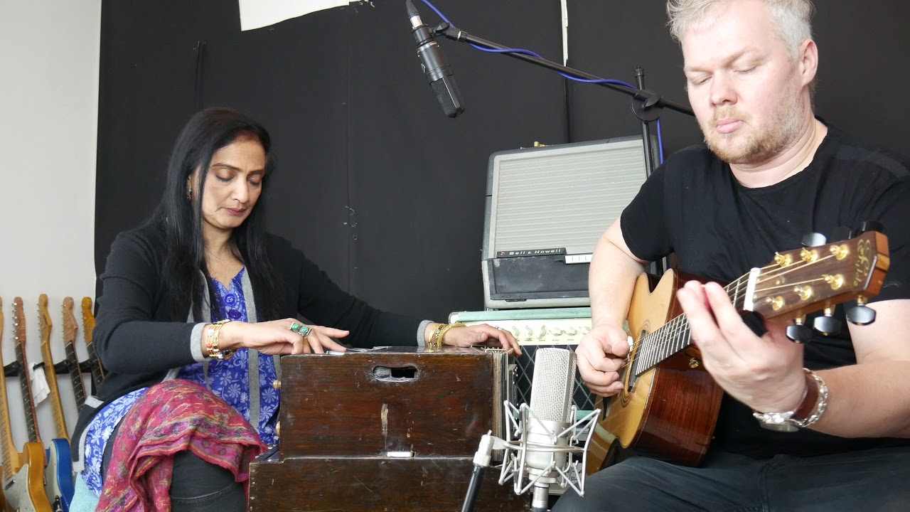 Najma Akhtar and Ramon Goose - No Mercy In This land - The Battle Of Evermore Jimmy Page Rober Plant