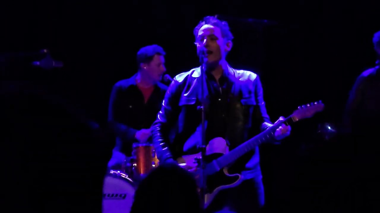 The Wallflowers 
