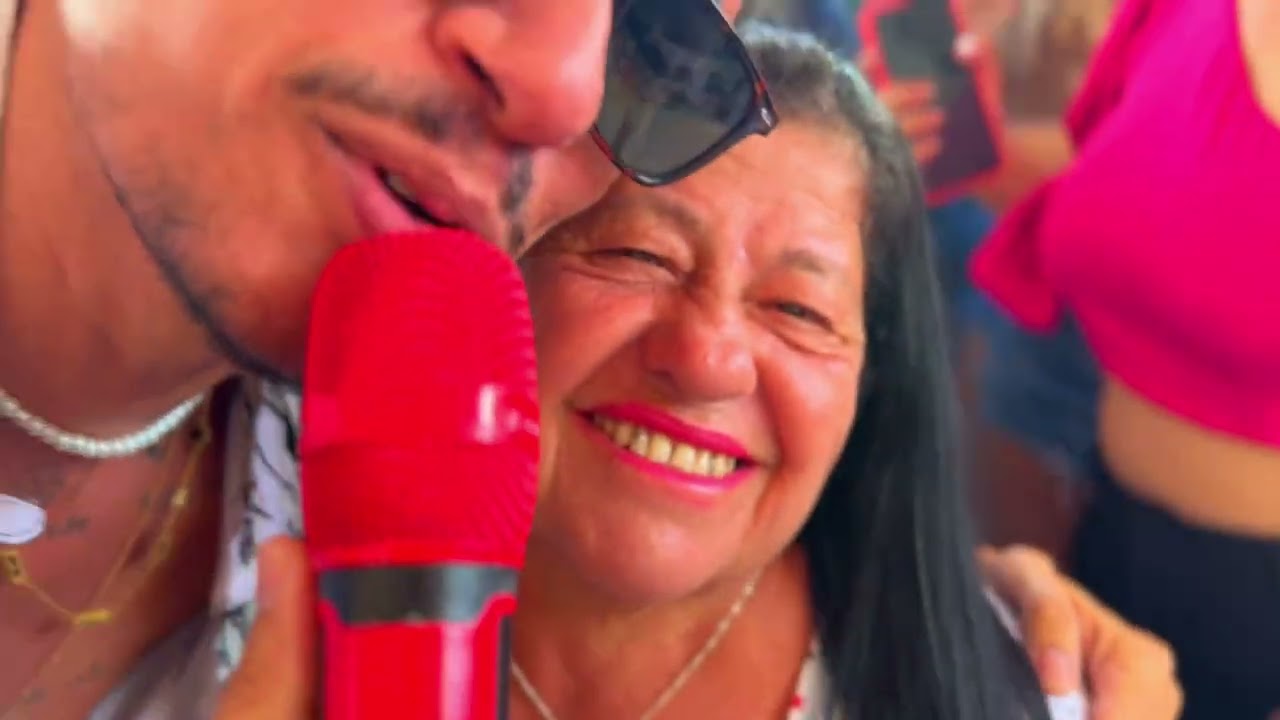 BREGA NO PROGRAMA MANHA SERTANEJA EM PARIPIRANGA/BA #TODODIAUMBREGADEPROCEDENCIADUVIDOSA 11/33