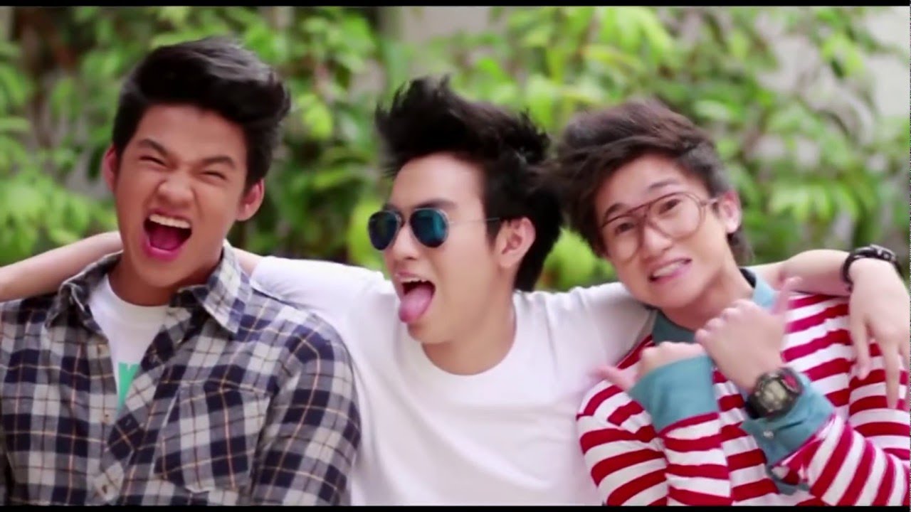 Chicser — Hello I Love You [Official Music Video with Behind-The-Scenes Footages]