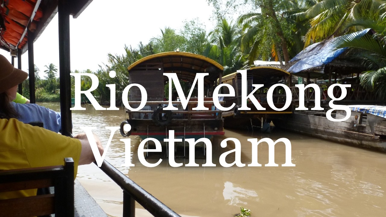 Peruano nativo en el Rio Mekong  Vietnam 2025 🇻🇳