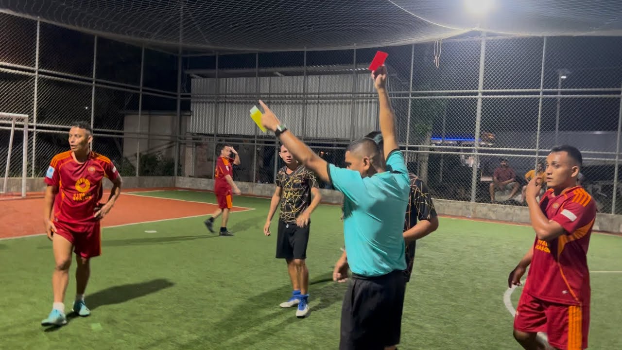 Gran final 😱 4K VS PLUS esta emocionante ay de todo no te lo pierdas 