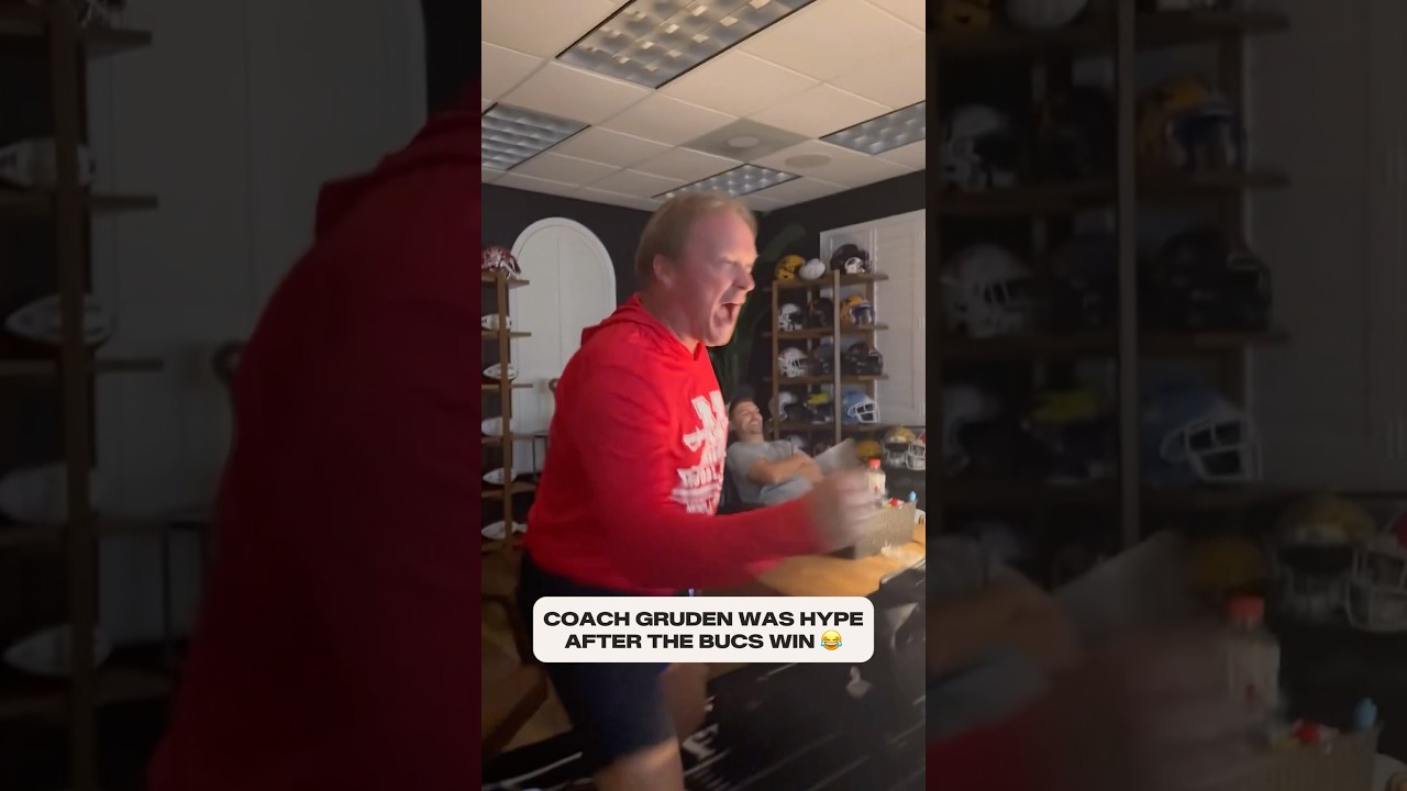 Coach Gruden was all of us watching the end of that game 👀 