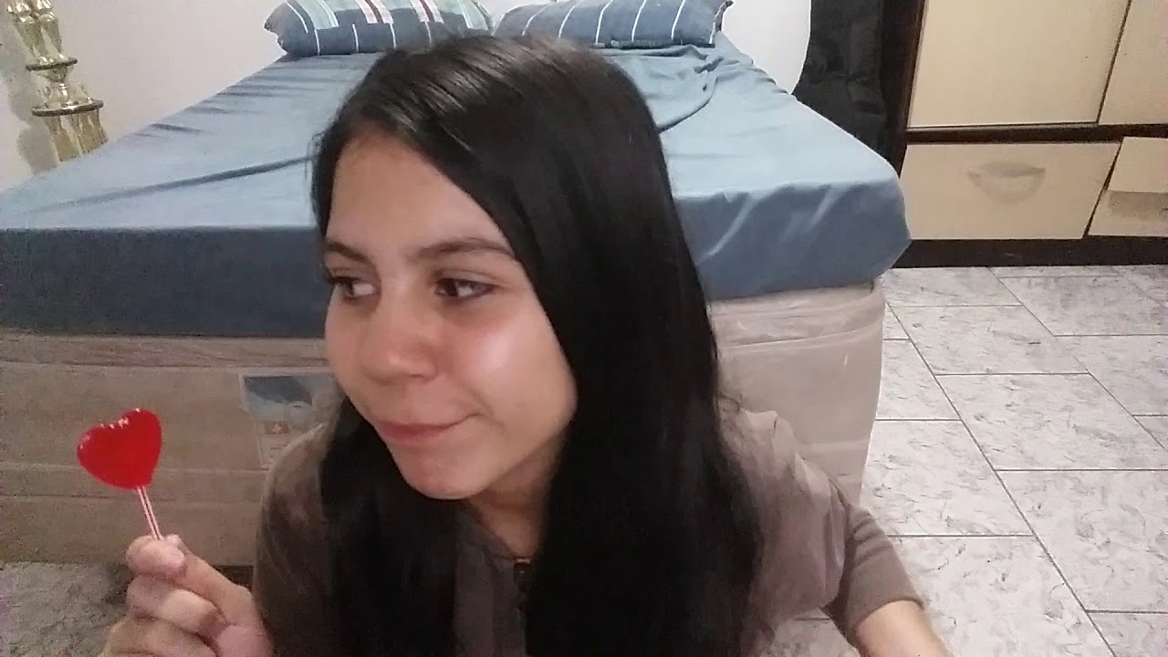 Candy Kiss asmr sons de mastigação