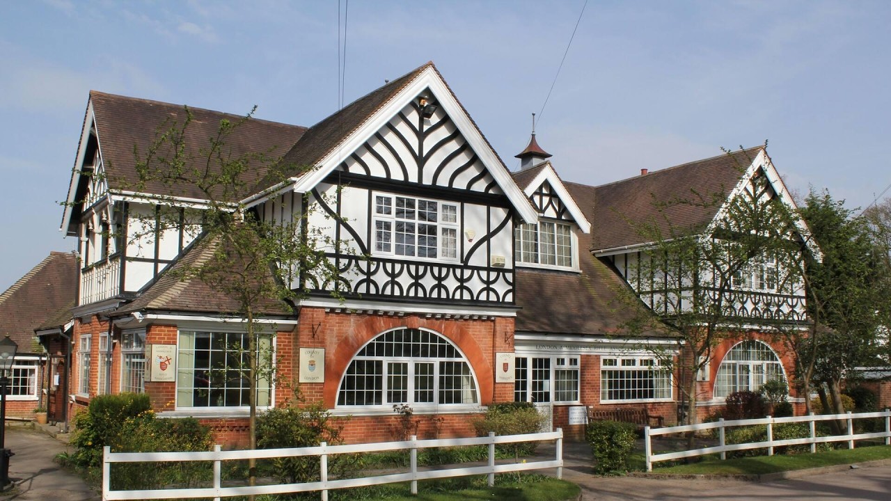 St George's Lodge, Woking, United Kingdom | Travel With Kiara