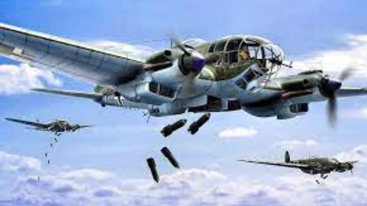 Level Bombing Doctrines in WW2 - Luftwaffe vs RAF / USAAF (RADICALLY Different)