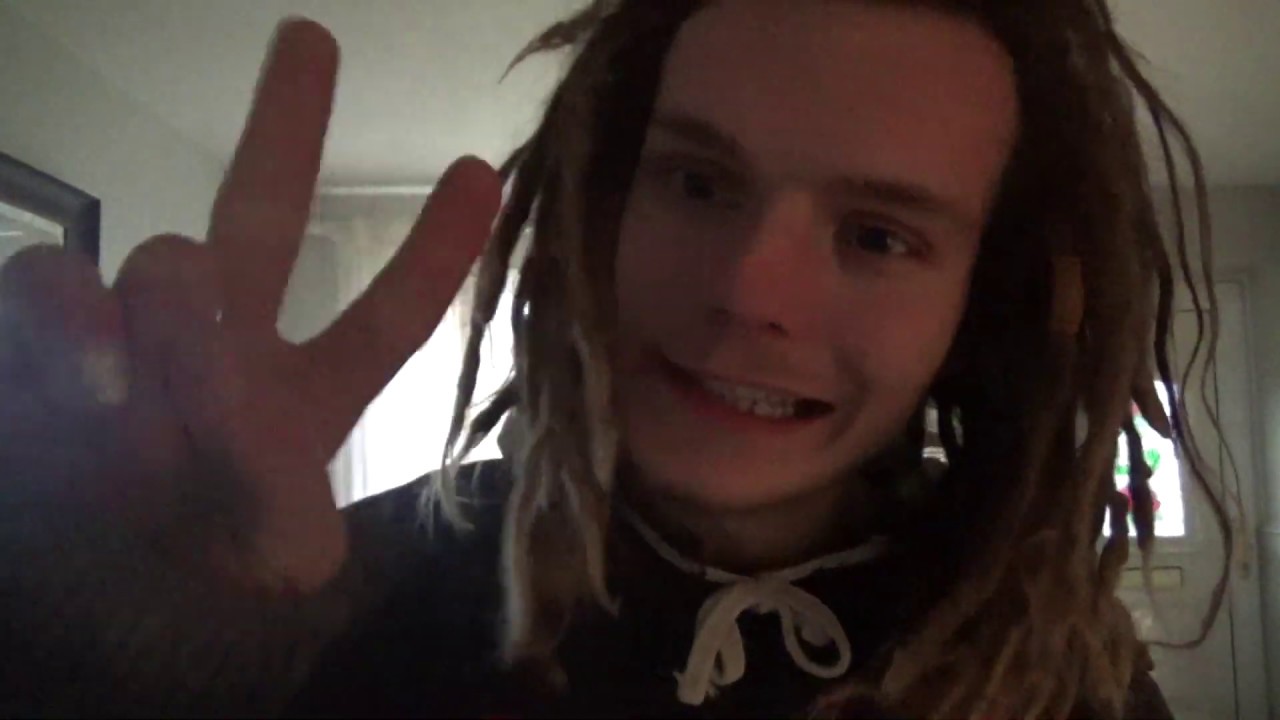2 year 10 months of freeform dreadlocks (neglect method)