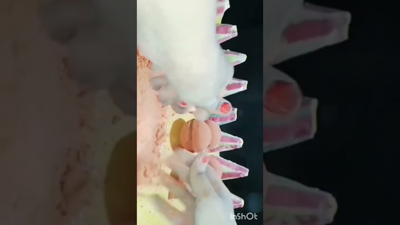 ASM Baking Soda Eggs Crushing #asmr Brown eggs