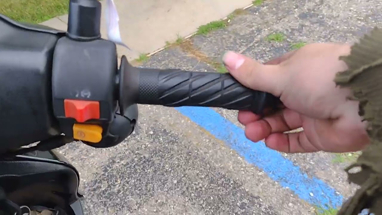 how to Kickstart a moped/scooter