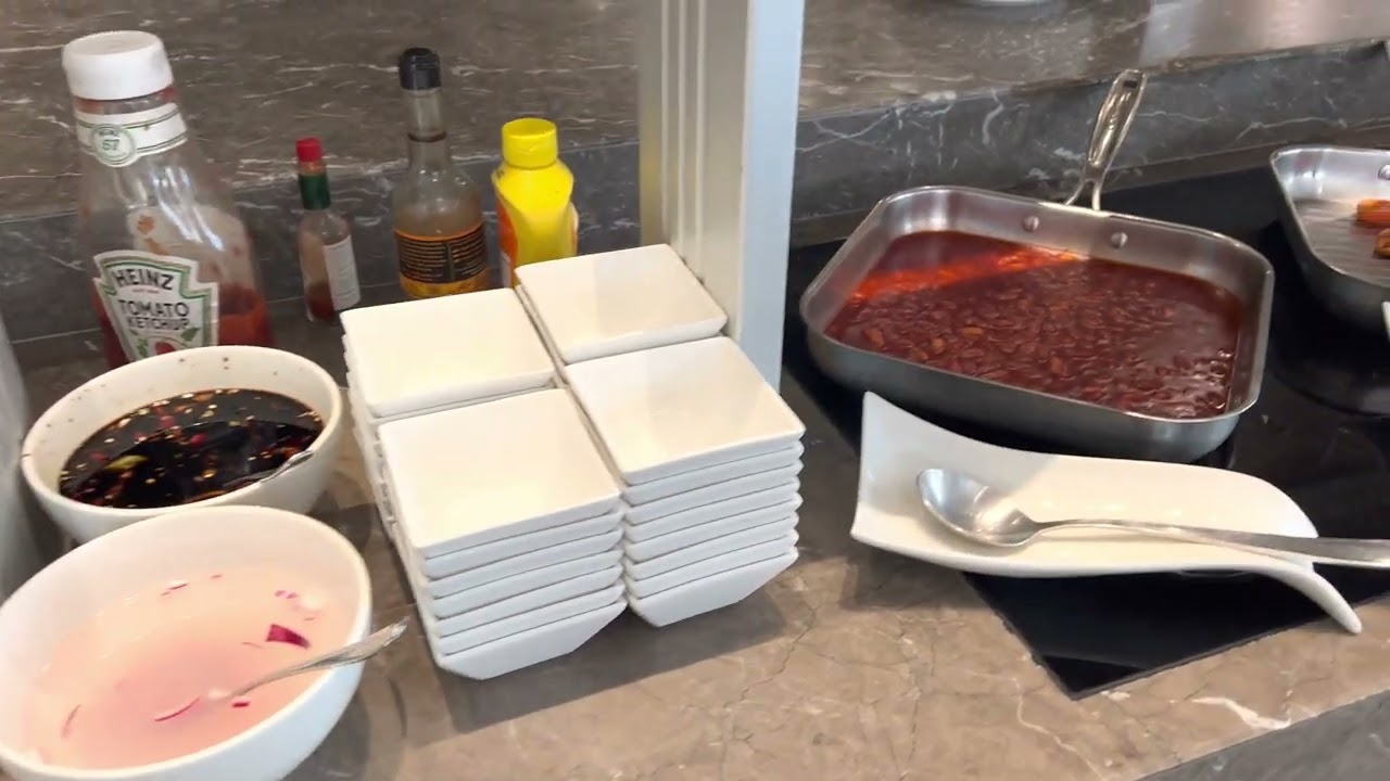 Courtyard by Marriott Iloilo breakfast buffet