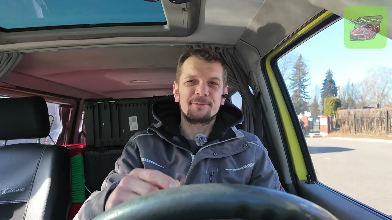 Kolejny Mercedes z awarią blokady kierownicy