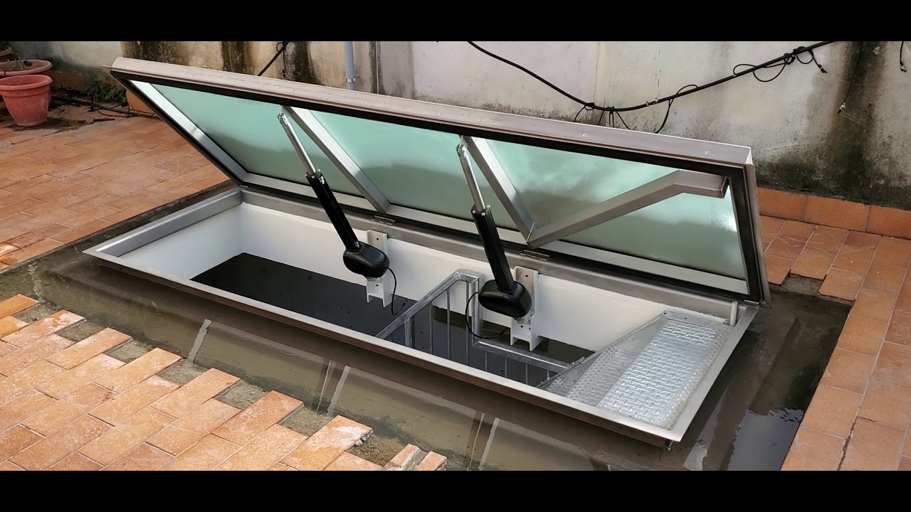 Lucernario motorizzato