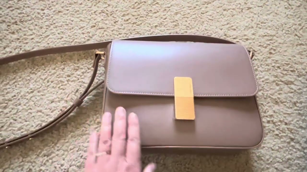 Ateliers Auguste Monceau Gold Edition Review (regular size).  #purse #monceau #ateliersauguste.