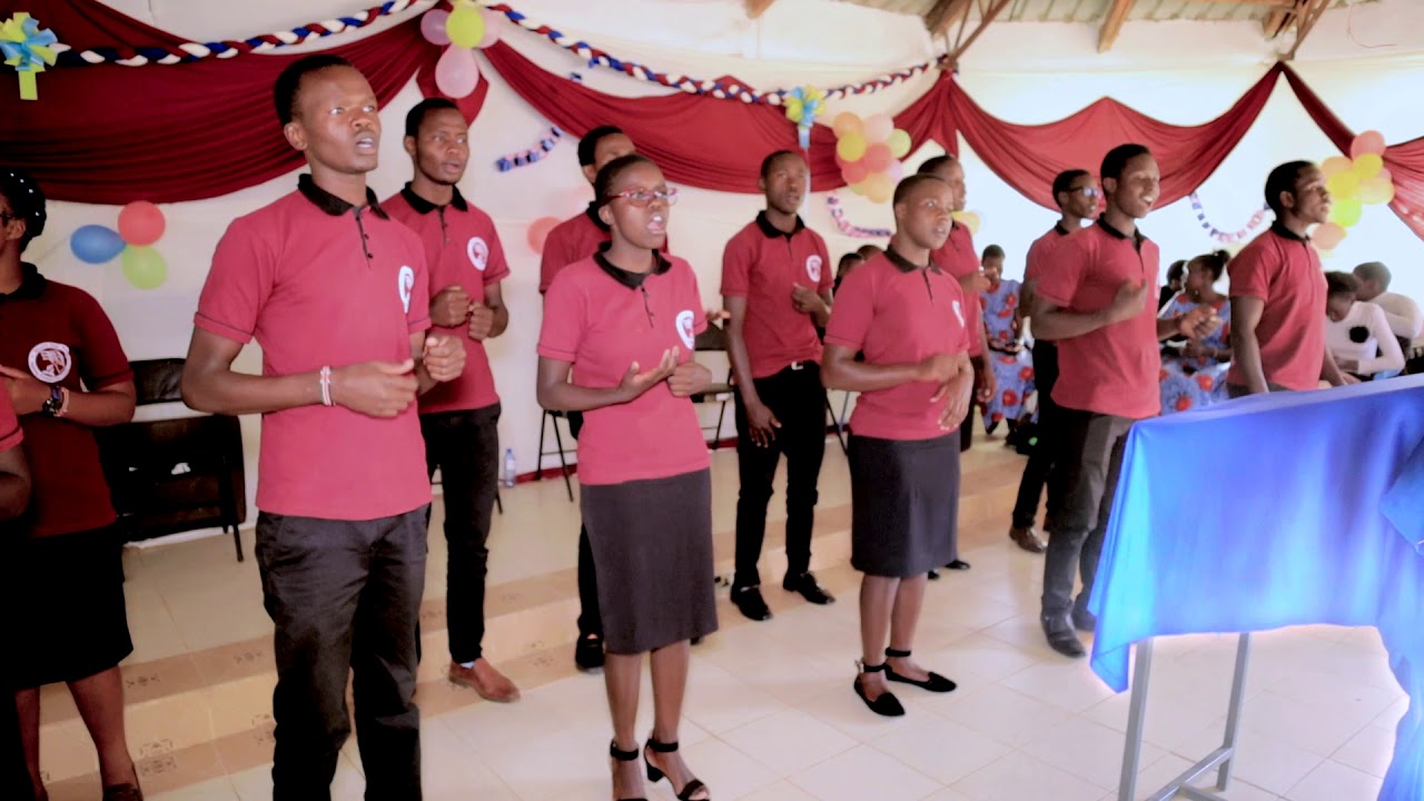 BLESSED HOPE MINISTERS PERFORMING PENGINE AT PILGRIMS CHORALE LAUNCH - SAMBUL SDA CHURCH.