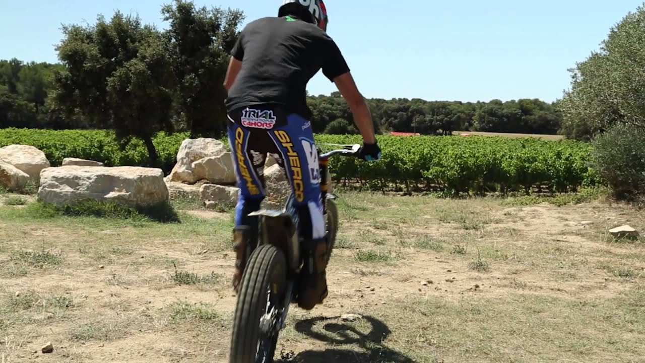 TUTO - Apprendre à déplacer sa roue arrière en Moto Trial