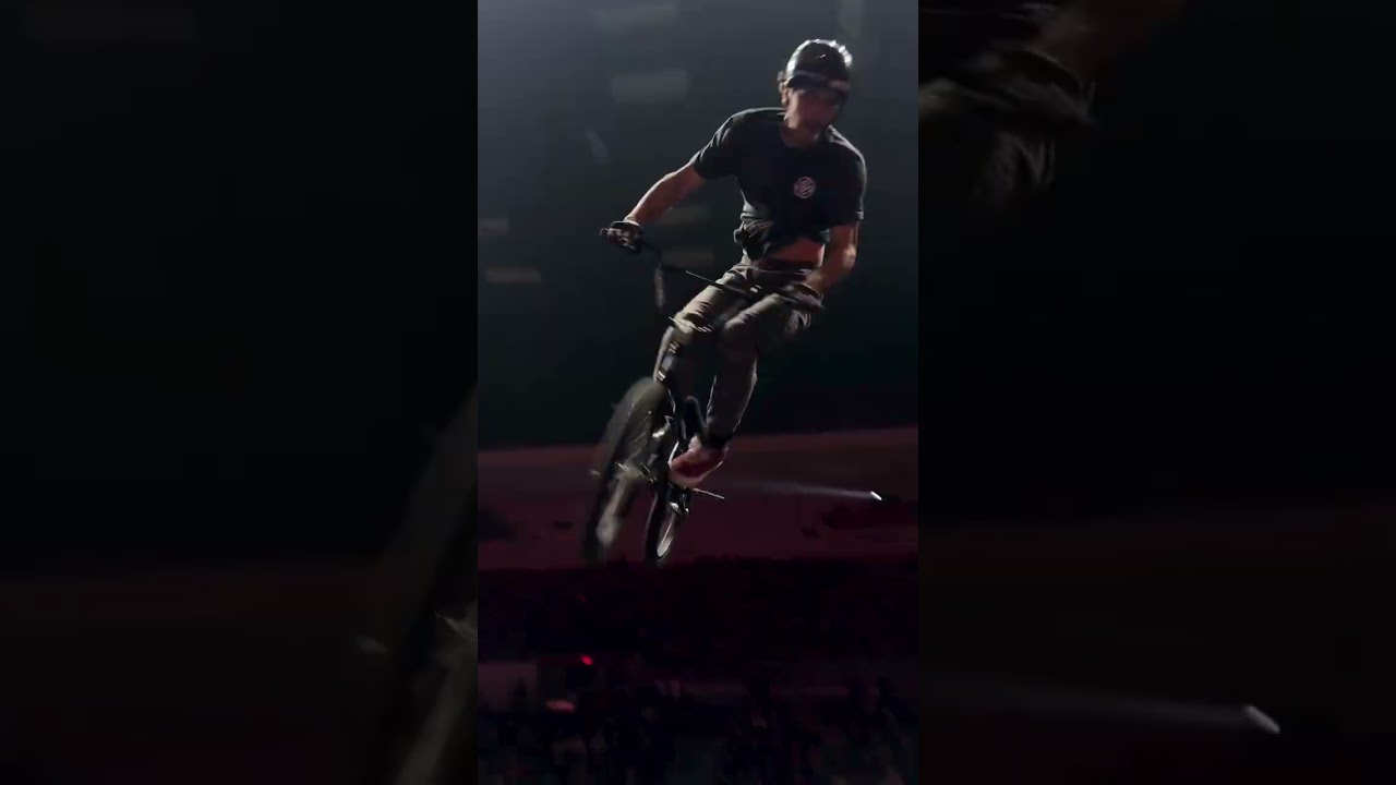 Caught the last whip as the bike was landing 🤯