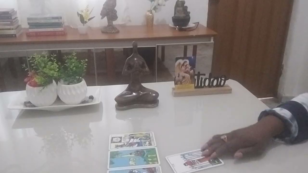 Touro ♉ se você se comprometer, o resto vem.. /viagem e compromisso!