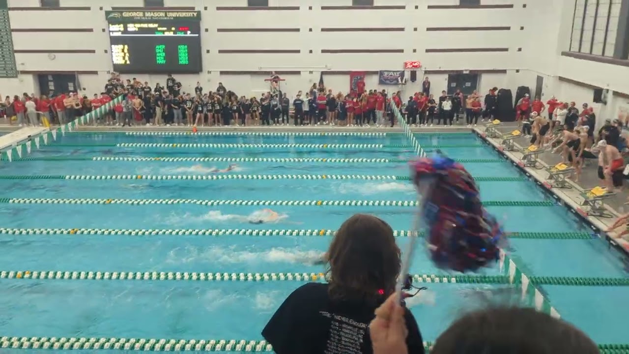 Charlie, Connor, Luke Gavin jr Mason 400 fr relay