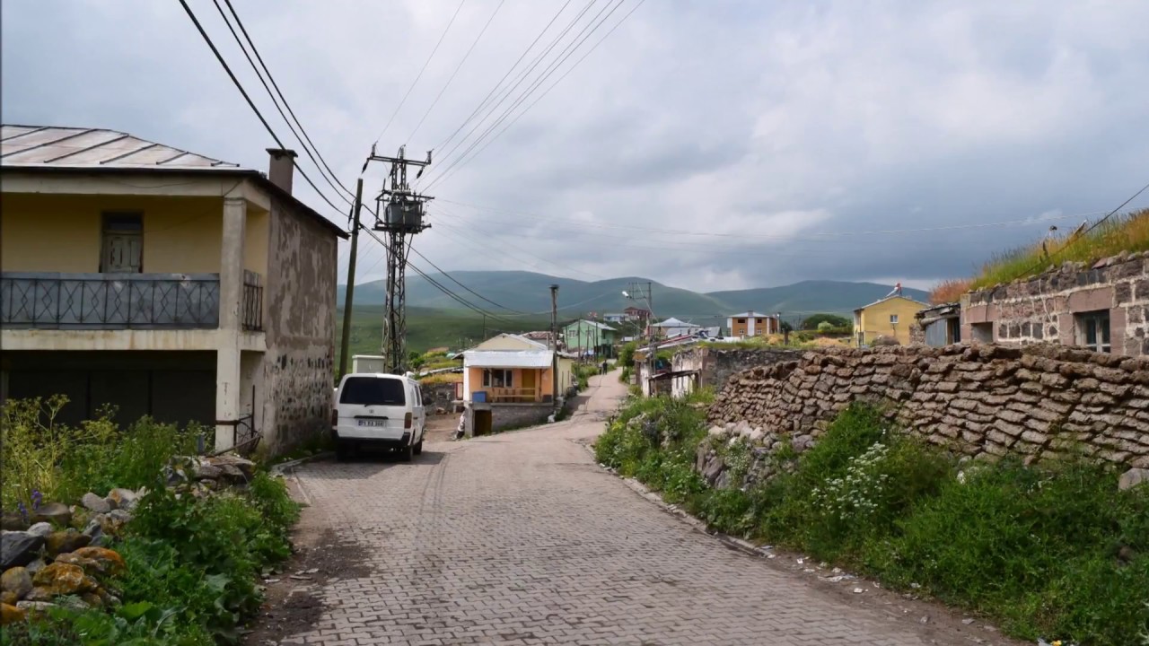 Hanak, Koyunpınar