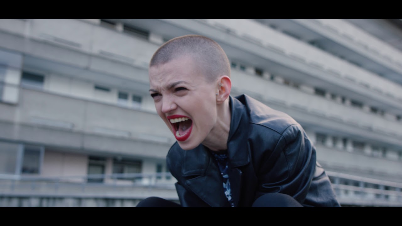 HLADNO PIVO feat. JOSIPA LISAC - SOUNDTRACK ZA ŽIVOT (OFFICIAL VIDEO)