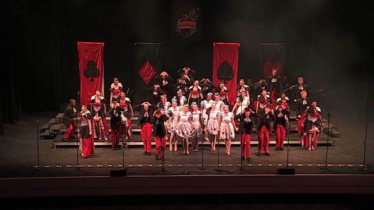 Menchville High School Show Choir (m)Pulse @ FAME Chicago 2013