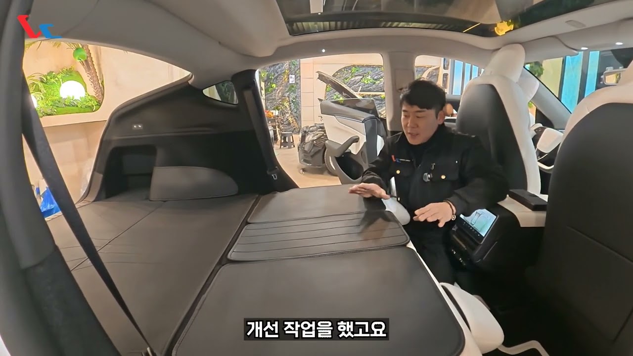 주니퍼 뒷좌석 누워봤어?