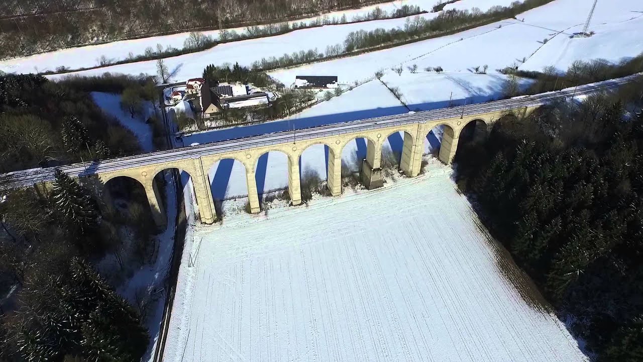 Paderborn / Neuenbeken bei Schnee, Luftaufnahmen