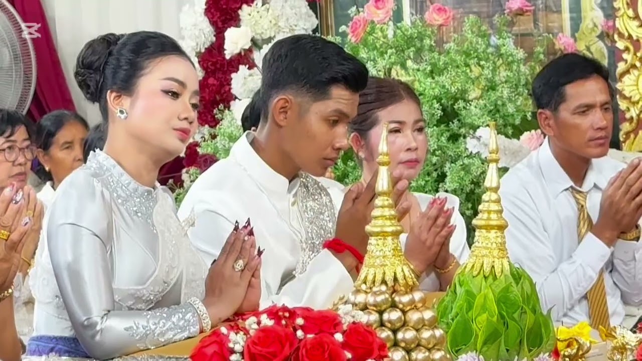👉ចម្រើនជ័យមង្គលដល់👉កូនប្រុសនាម ឈឿន ឧត្ដម 👉កូនស្រីនាម ស្រី ស្រីនិត