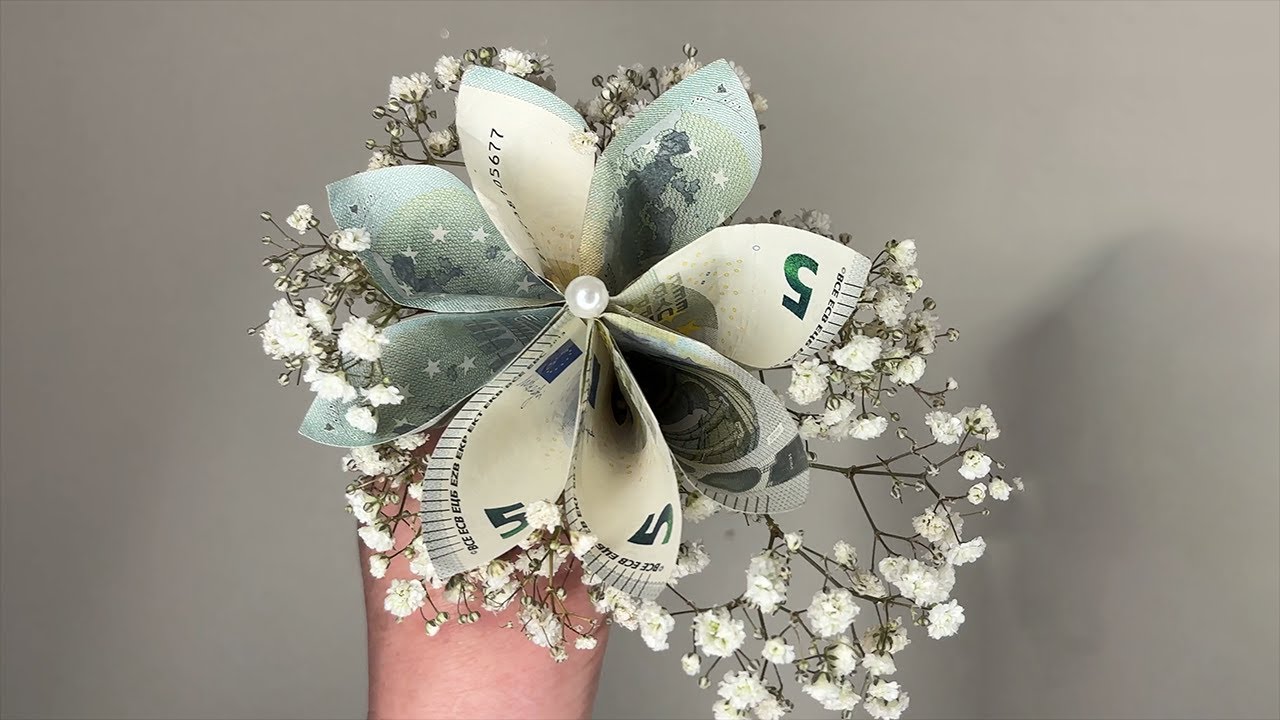 DIY: Цветы из купюр с цветочной декорацией 🌸💵