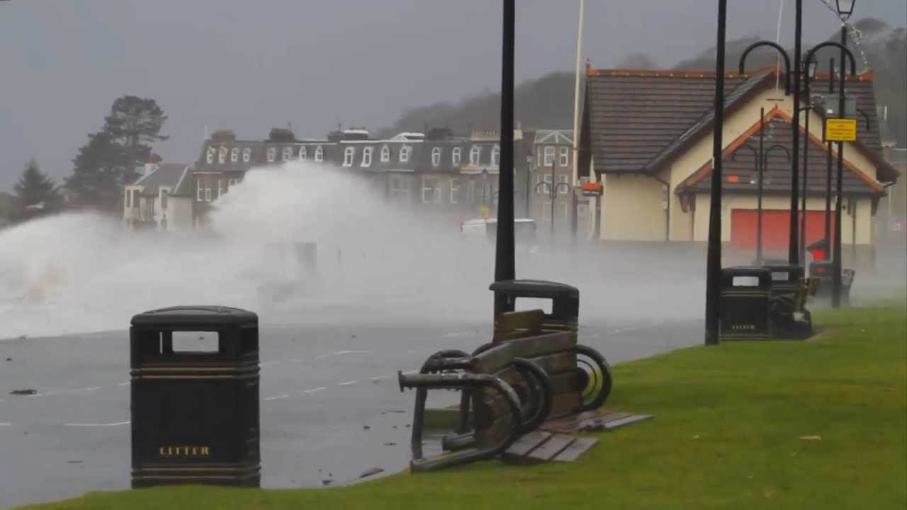 Largs Storm 28 December 2011