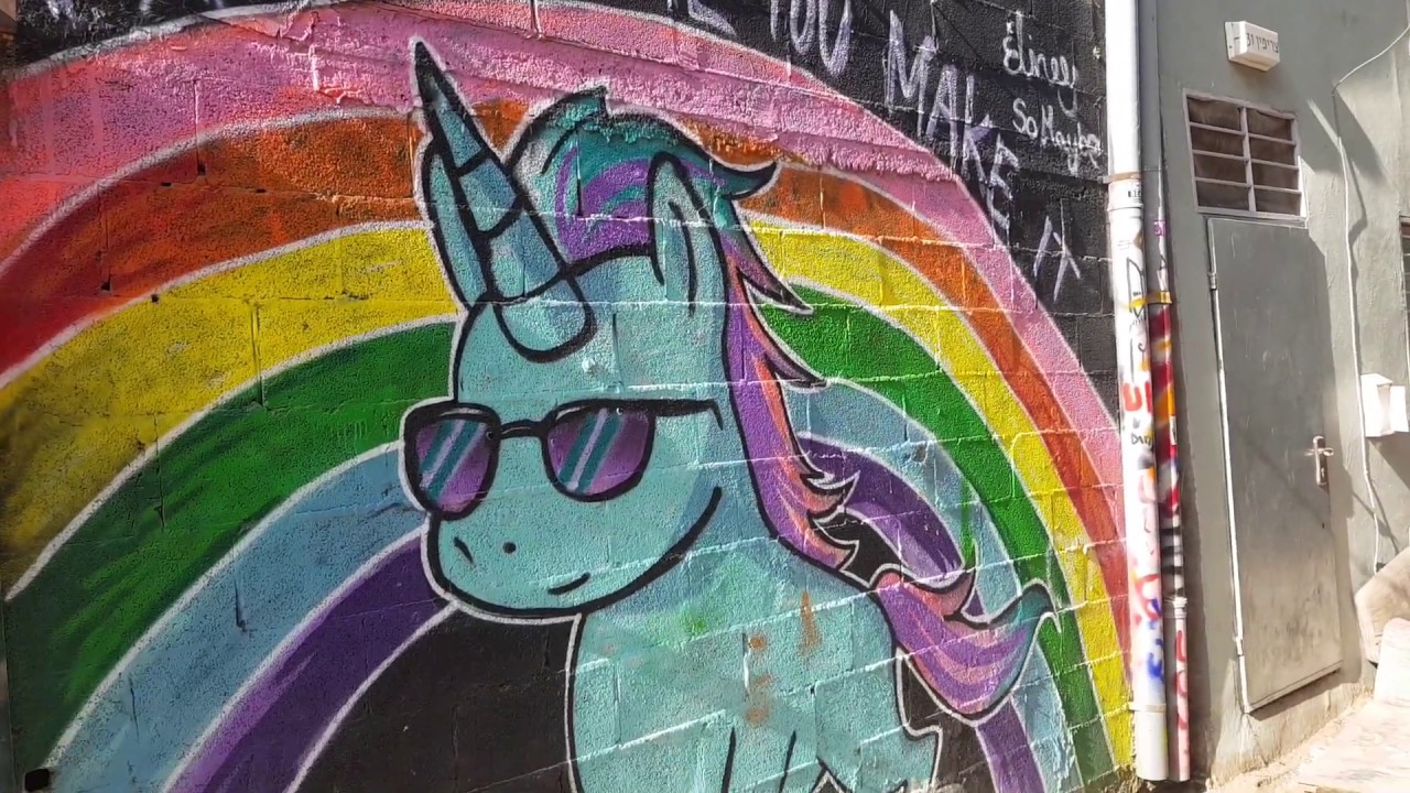 Graffiti tour in one of Tel Aviv's most colorful alleys. Florentin, Israel