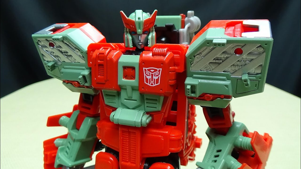 Combiner Wars PYRA MAGNA (Victorion Part 5): EmGo's Transformers Reviews N' Stuff
