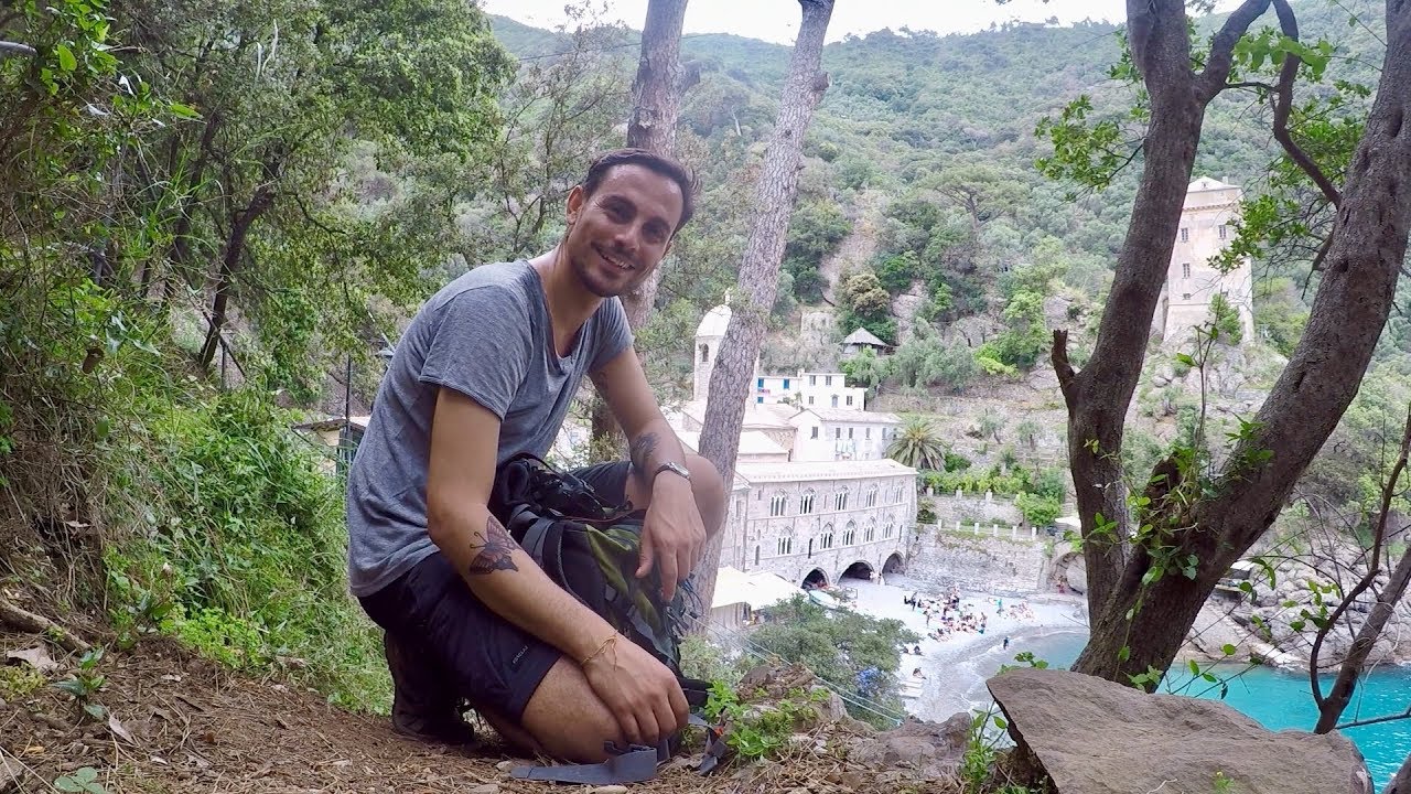 Il trekking Camogli- San Fruttuoso, dai mille scorci a picco sul mare