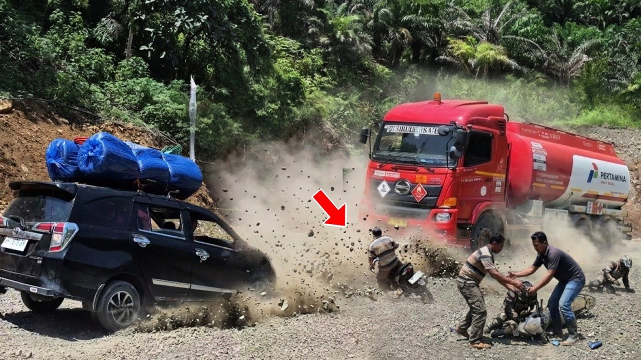 NGERI ‼️SUDAH BANYAK JADI KORBAN, TANJAKAN EKSTRIME JALAN LINTAS TAP-SEL - MADINA