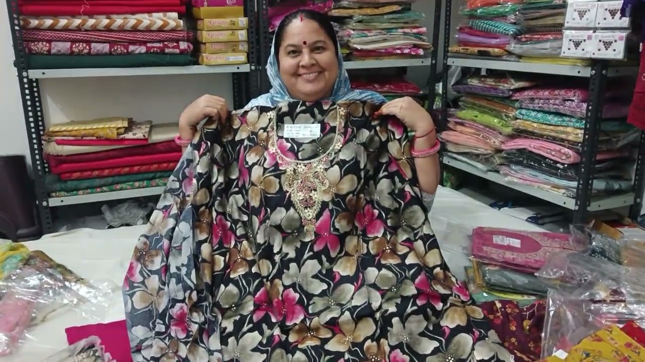 6378228942-एकदम कम रेट में बहुत ही सुंदर सूट / maan suit collection jhunjhunu #video #suit #viral 