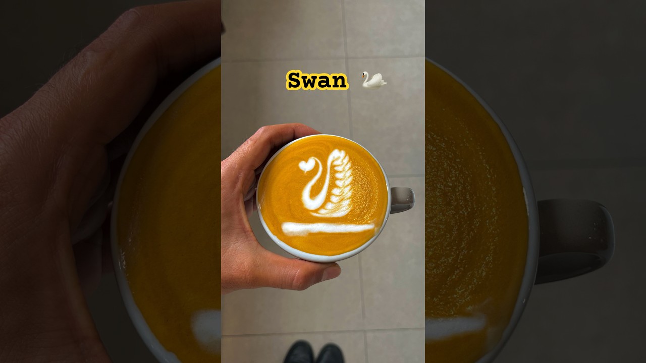 Dhan Tamang Style : Swan Latte Art !&rdquo;
