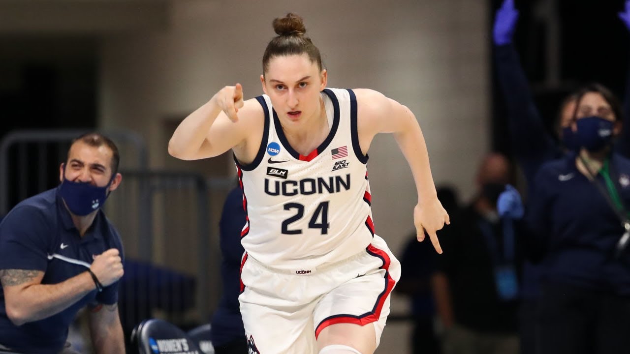 UConn Highlights: Anna Makurat - Sophomore Season (2020-2021)