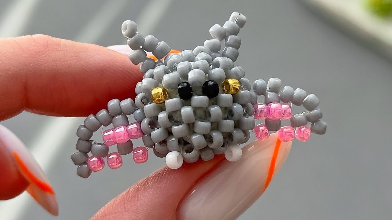 🦇 Beaded Bat Tutorial | Mini Amigurumi Keychain Charm