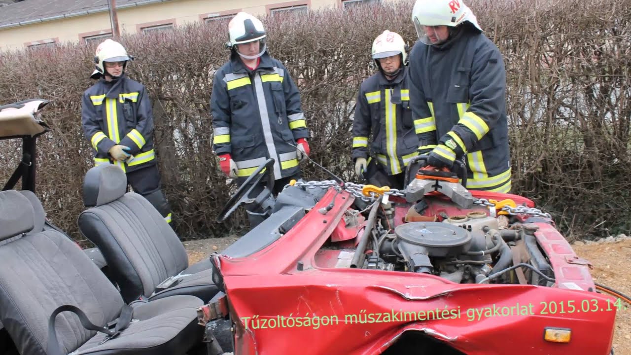 Csepregi Tűzolt&oacute;s&aacute;g vide&oacute; 2015 &eacute;v k&eacute;peiből. (Csepreg Feuerwerh, Csepreg Fire Department),